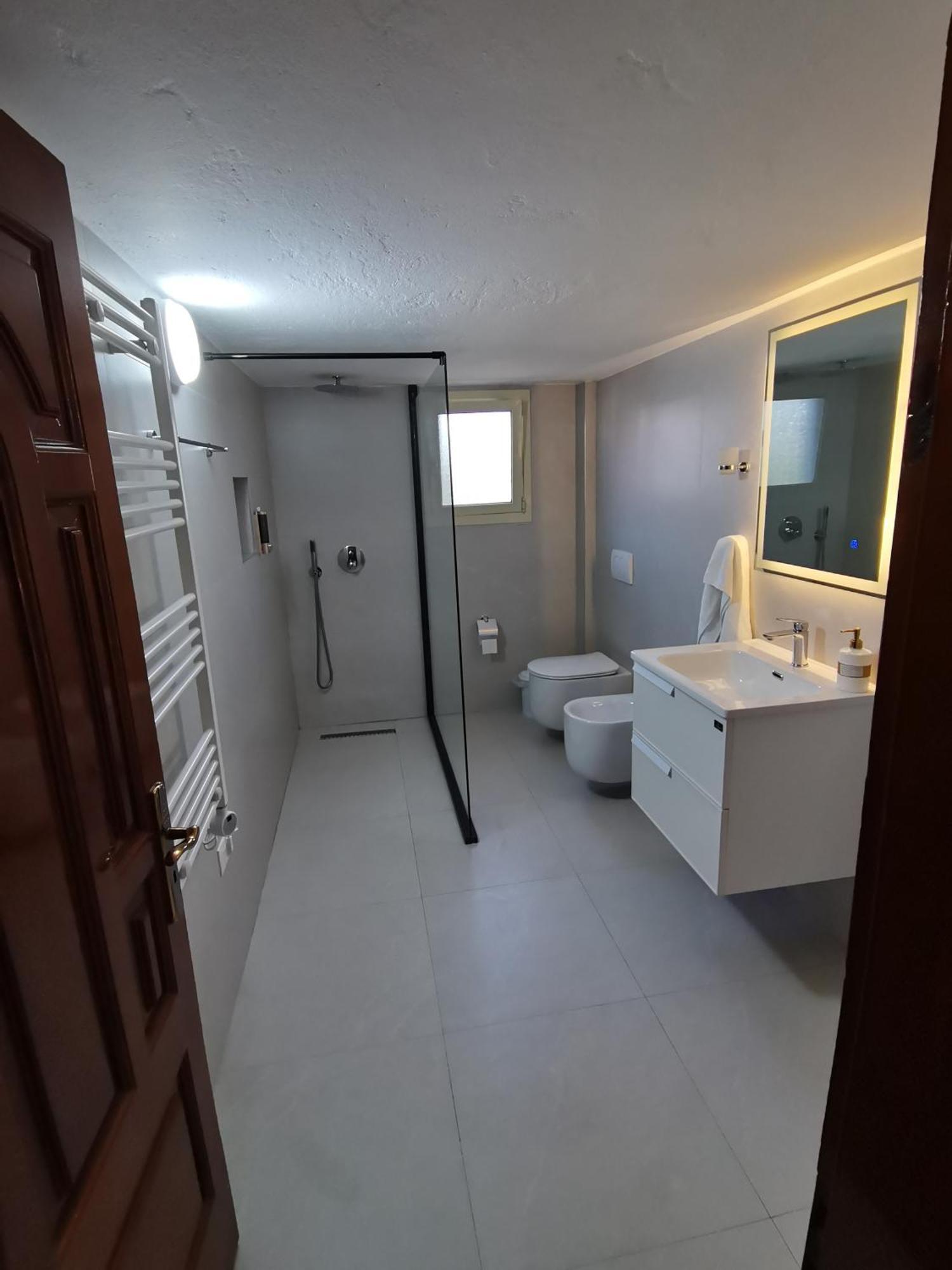 דורס Leatis Apartment מראה חיצוני תמונה