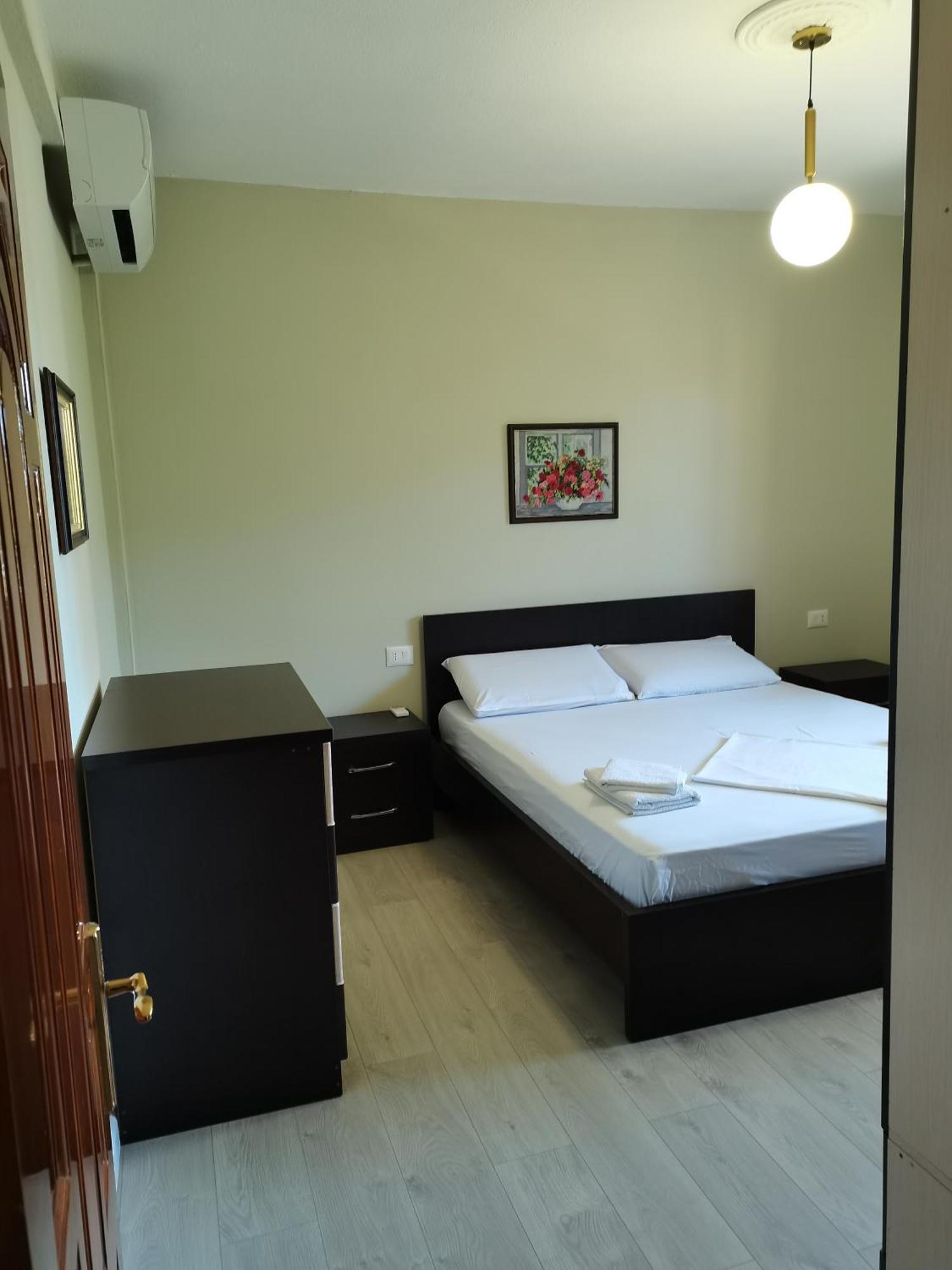 דורס Leatis Apartment מראה חיצוני תמונה